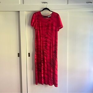 Elegant Red Patterned Dress